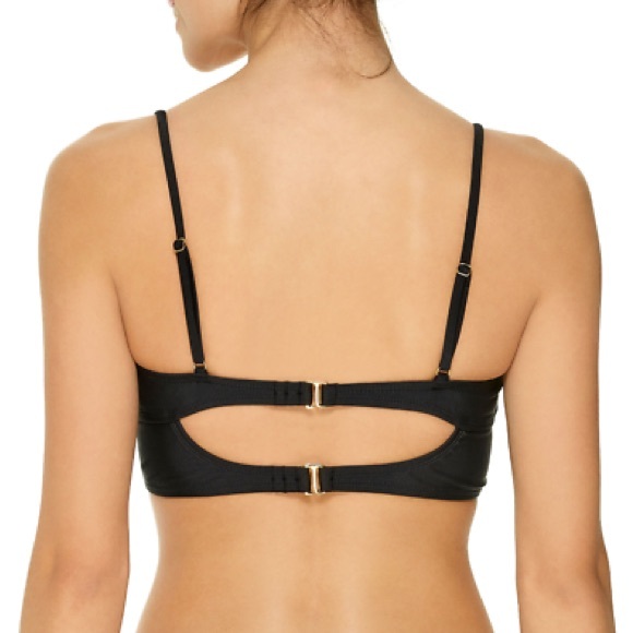 💰 ambrielle DD bikini top - Picture 2 of 8